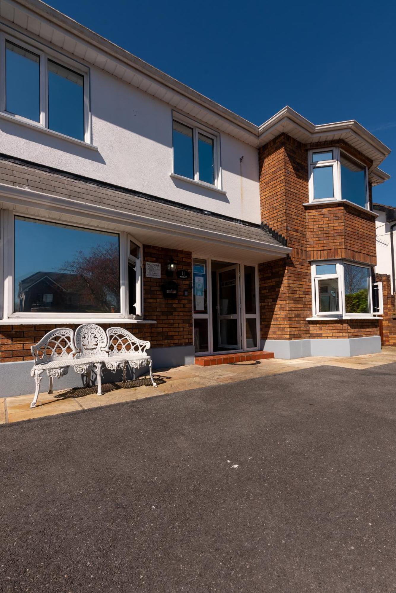 Avalon House Hotel Galway Exterior photo